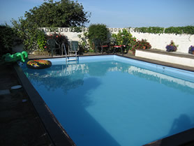 Langbury Bed and Breakfast Swimming Pool